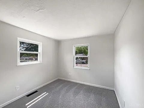 5th image of 1850 Lotushill Dr