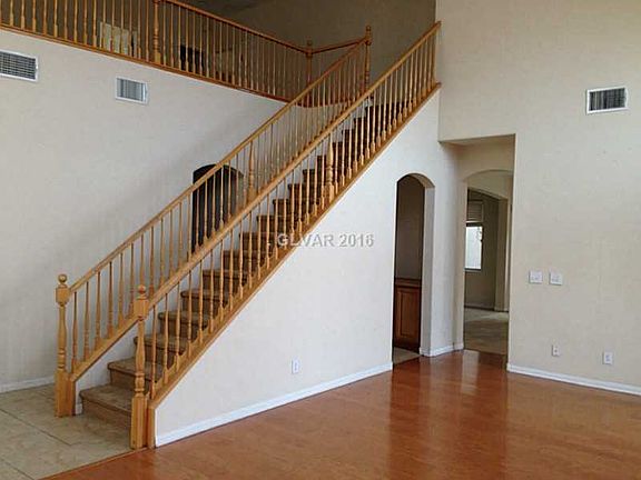 4th image of 4412 Cormorant Ave