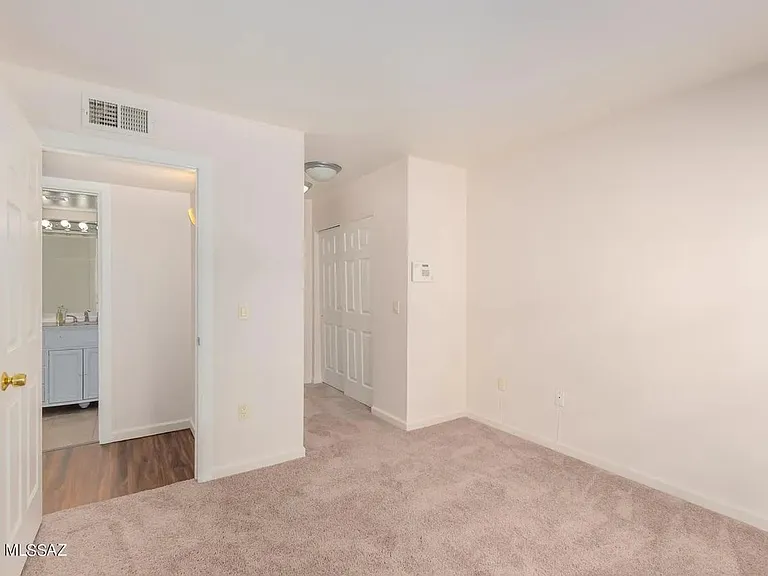 101 S Players Club Dr #4104 — Photo 8
