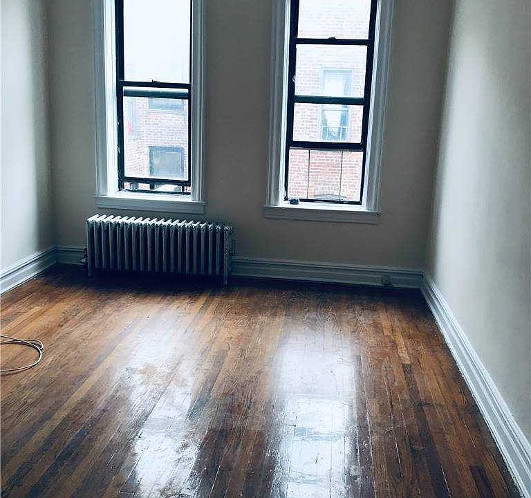 2nd image of 8604 96th St
