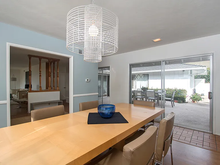 1375 Muirlands Vista Way — Photo 8