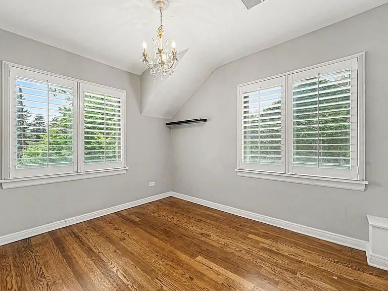 746 N Monaco Pkwy — Photo 22
