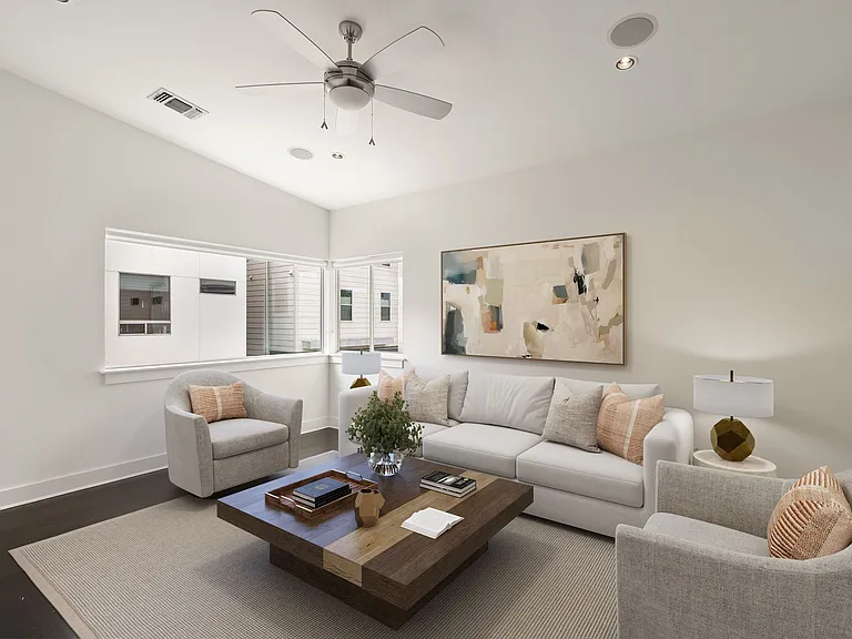 2105 Goodrich Ave — Photo 17