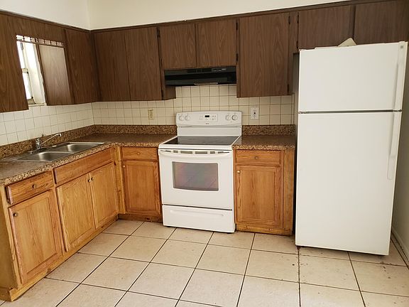 2nd image of 15514 Alma Ave APT B