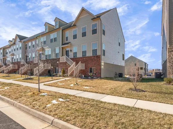 17950 Spotted Oak Rd, Dumfries, VA 22026