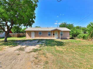 232 W 6th St, Baird, TX 79504