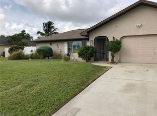 1721 SE 6th Ln, Cape Coral, FL 33990