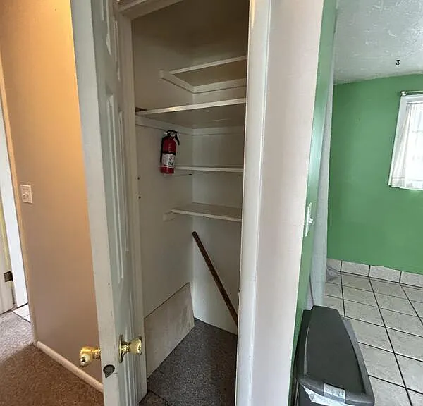 909 E Browning Ave #C — Photo 2