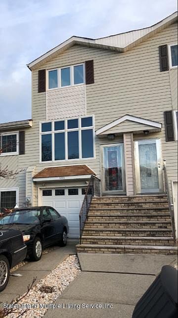 1st image of 486 Tarrytown Ave