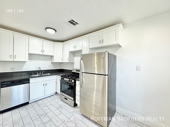5th image of 641 N Serrano Ave APT 3
