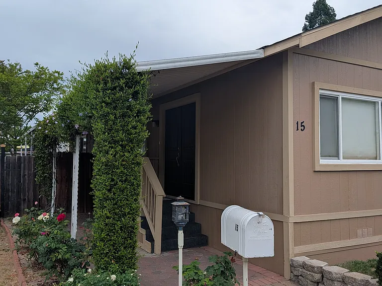 1130 White Rock Rd #15 — Photo 8