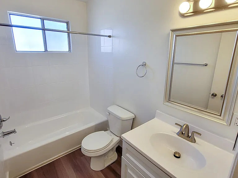 g405 — Photo 3