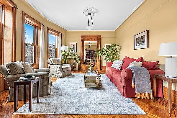 1st image of 259 Garfield Pl APT 3L
