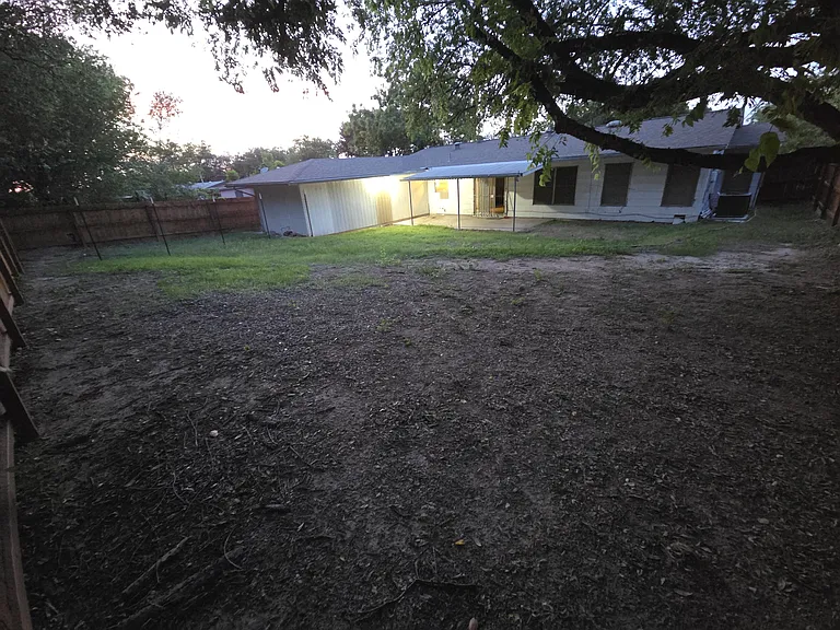 126 Postwood Dr — Photo 20