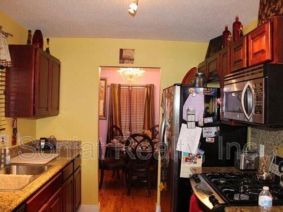 4th image of 4825 Crowder Blvd #48