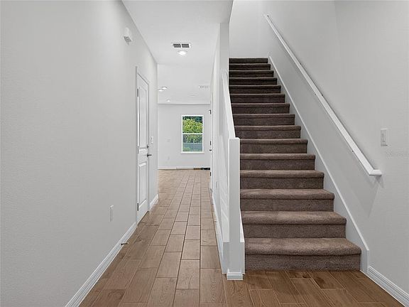 4th image of 3004 Jessamine Dr