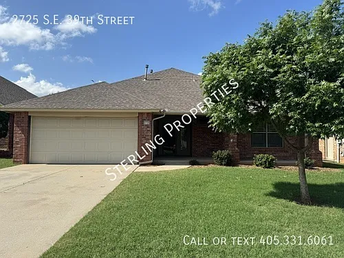 2725 SE 39th St Photo 1