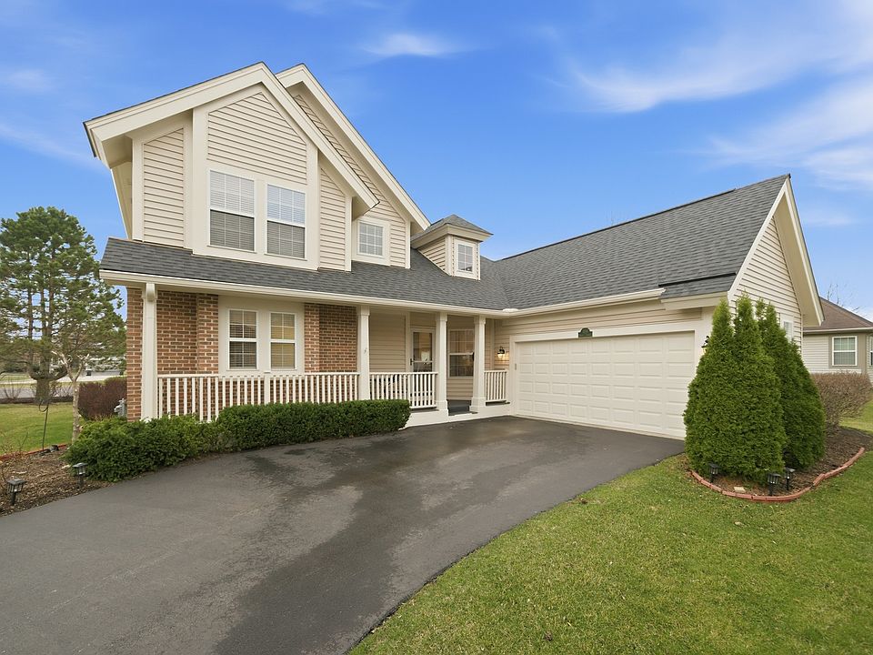1st image of 490 Beckett Crossing Dr