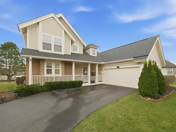 490 Beckett Crossing Dr, Mundelein, IL 60060