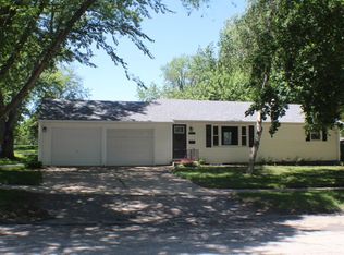 2203 14th Ave NW, Rochester, MN 55901