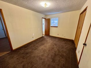 806 N Choctaw Ave, El Reno, OK 73036