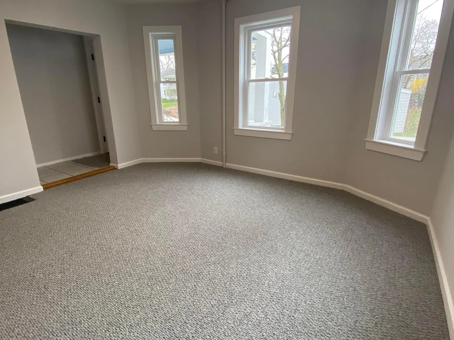 2 bed, $2,400 — Photo 2