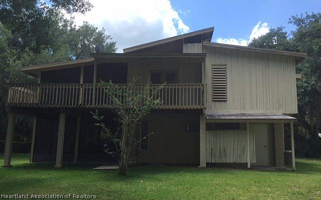 1st image of 3819 Oakview Dr