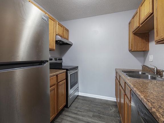3rd image of 6540 Murray Ave #52-4