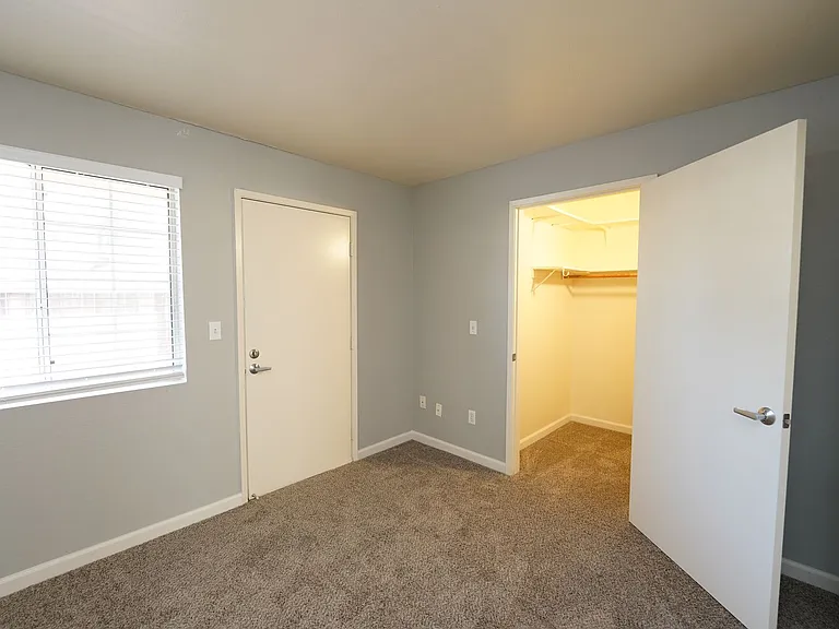Walnut Grove Senior Apartments — Photo 6