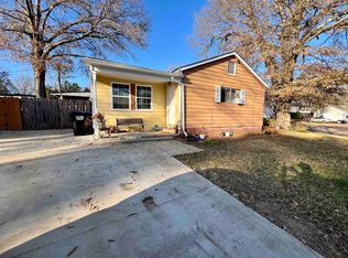 911 Sandefur St, Longview, TX 75601