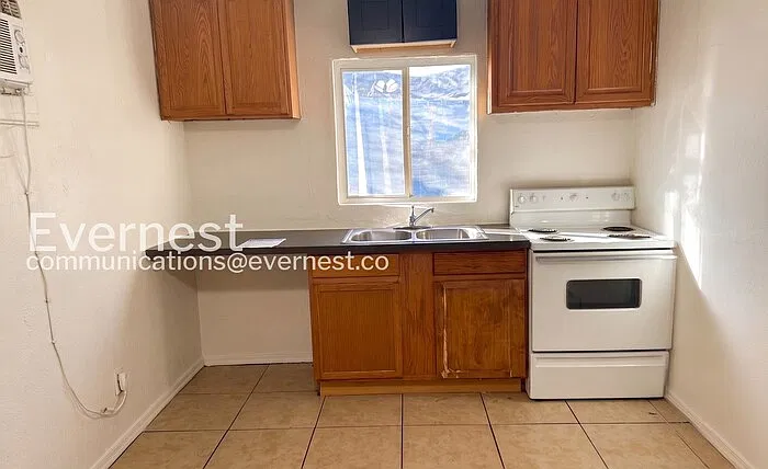 2 bed, 1.0 bath, 946 sqft, $1,199 — Photo 4