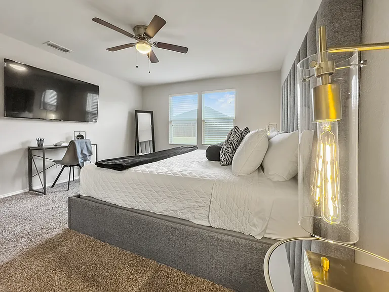 1809 Christopher Creek Dr — Photo 25