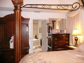 4th image of 35 Felshire Ln