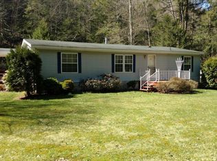 423 Pine Swamp Rd, Catawissa, PA 17820