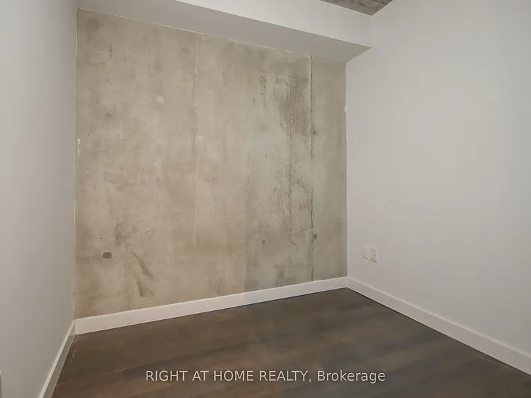 224 Lyon St N #1002 — Photo 9