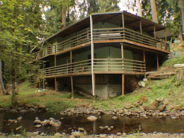 40220 SE Cedar Creek Ln, Sandy, OR 97055