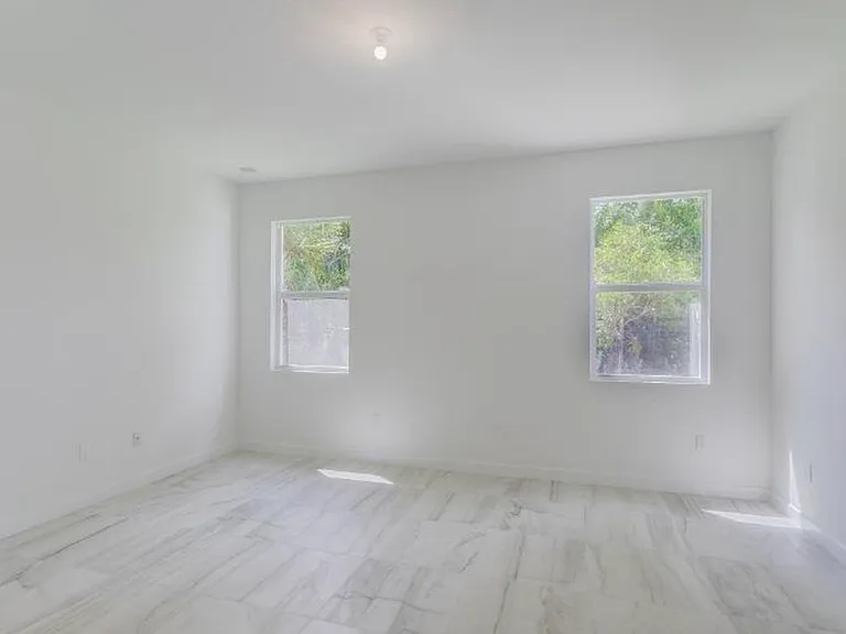 1100 Limestone Creek Rd — Photo 19