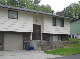 9914 N Whitworth Dr, Spokane, WA 99218