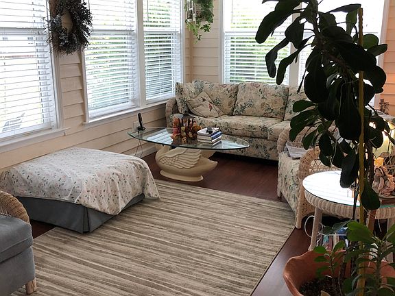 Carolina room