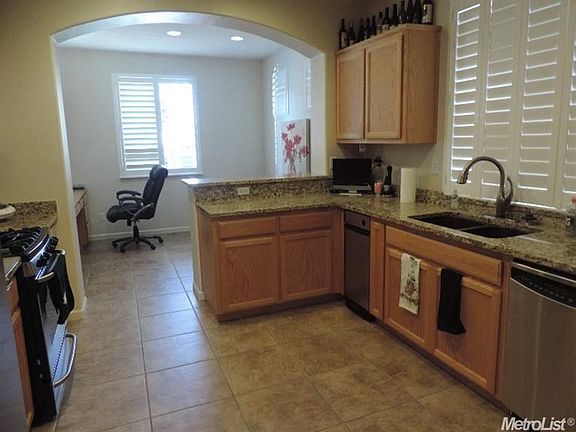 2nd image of 9144 Chianti Cir