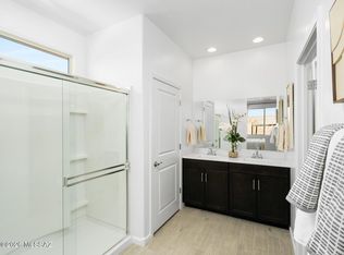 6829 W Sweetshade Ln, Tucson, AZ 85757