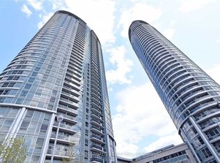 135 Village Green Sq #3326, Toronto, ON M1S0G4