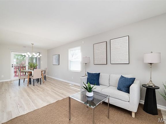 5th image of 12036 Mendoza Ave
