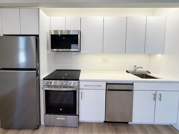 39-38 47th Ave, Sunnyside, NY