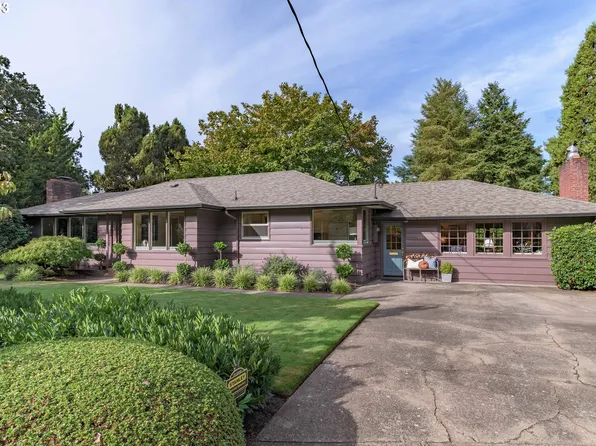 836 Pioneer Ct, Eugene, OR 97401