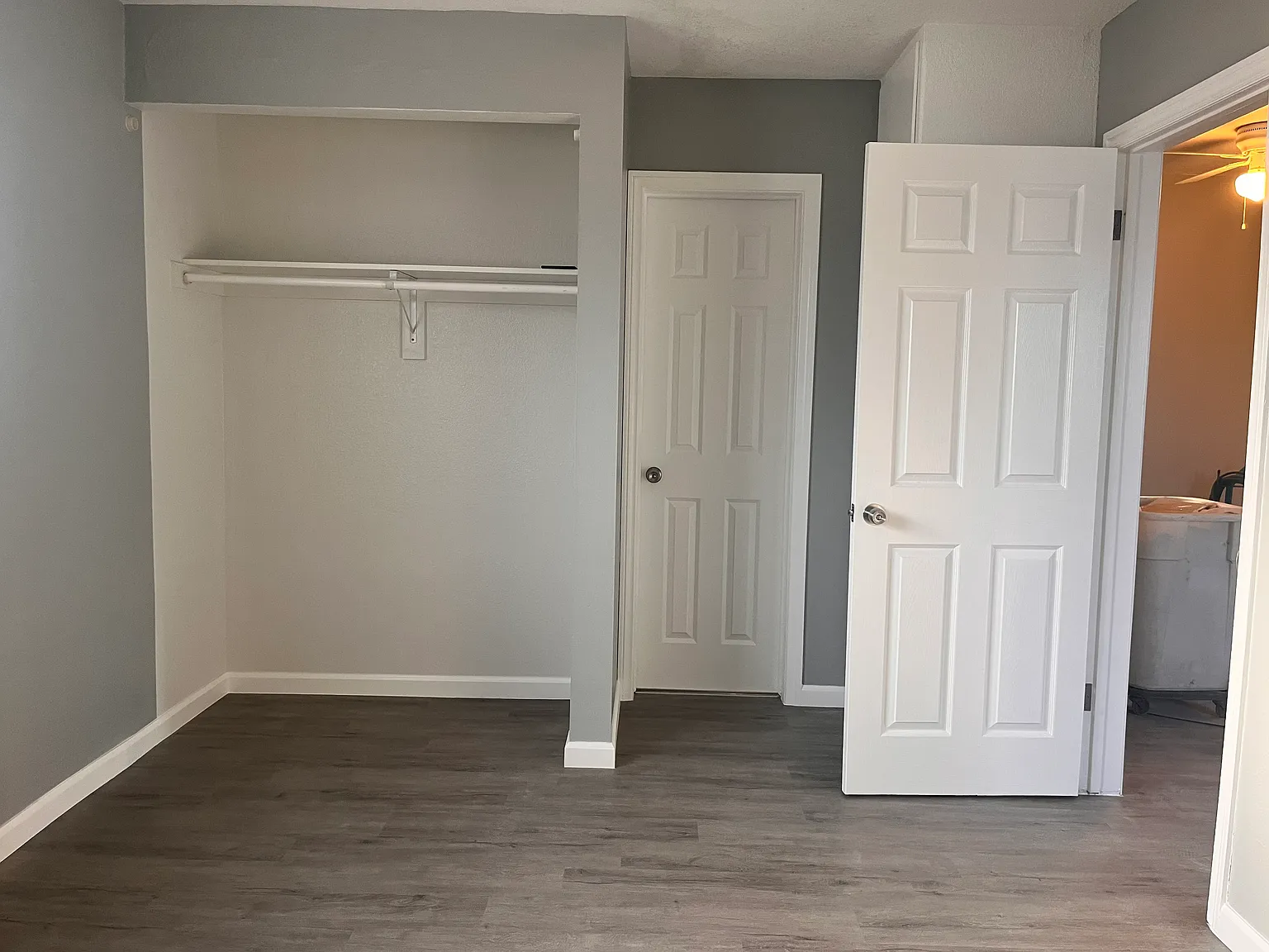 4459 N Maine Ave — Photo 4