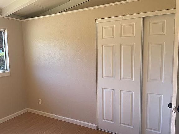 5th image of 602 Windsor Dr