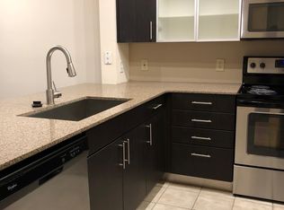 4241 Summit Corner Dr APT 161, Fairfax, VA 22030