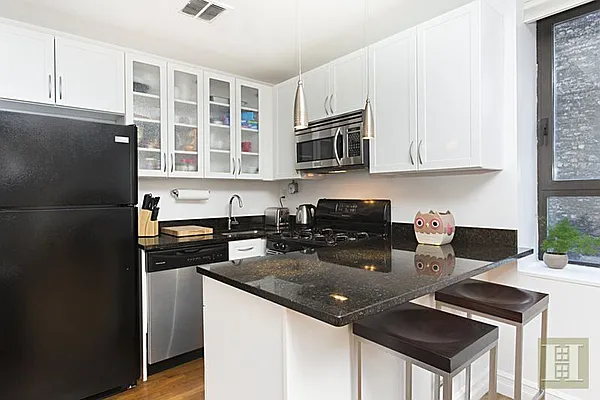 Sold by Halstead Real Estate | media 3