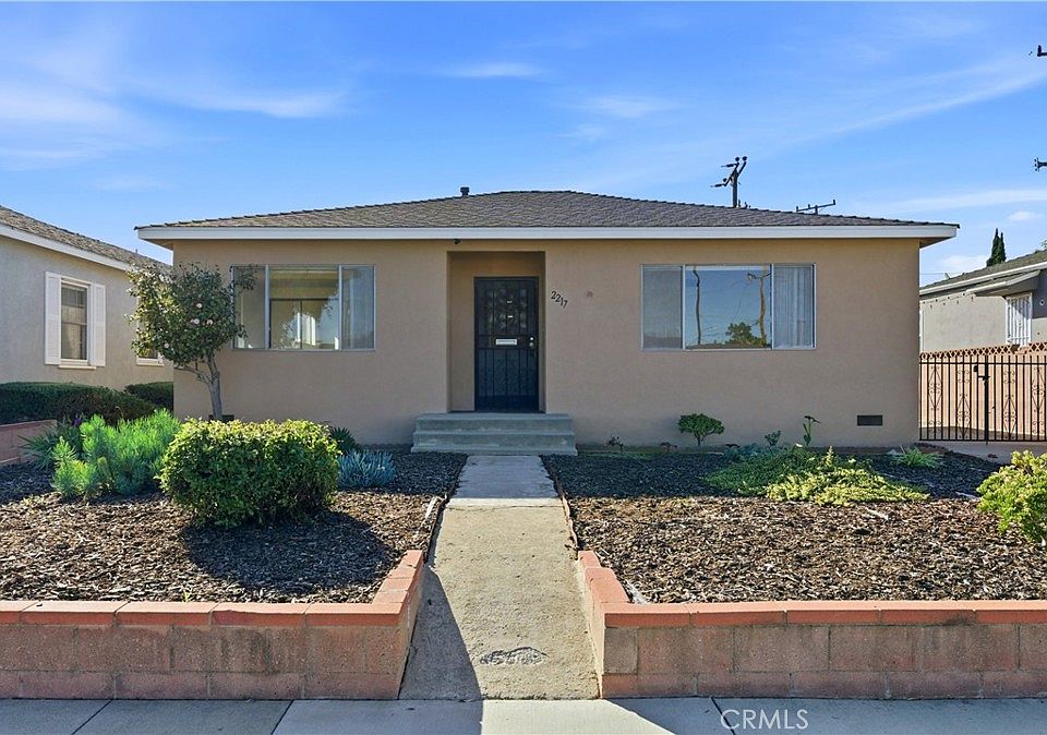1st image of 2217 Southside Dr
